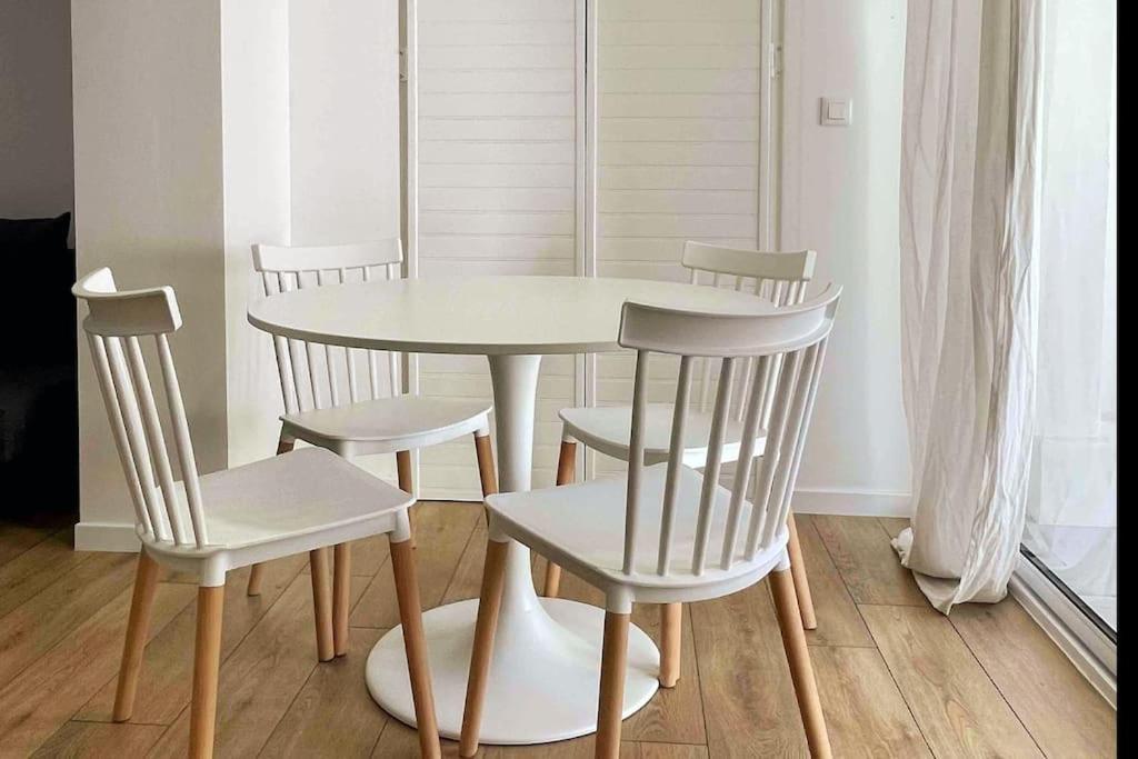 Cozy & Elegant Appartement Narbona Exterior foto