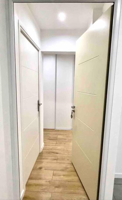 Cozy & Elegant Appartement Narbona Exterior foto